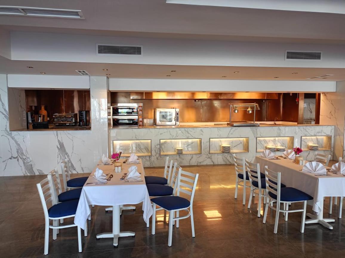 Porto Sokhna Beach Resort Ain Sukhna Exterior foto