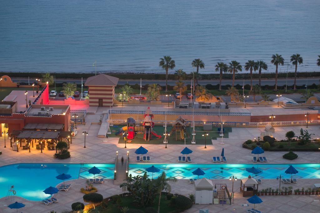 Porto Sokhna Beach Resort Ain Sukhna Exterior foto